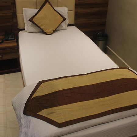 Hotel Oishi Plaza Mukutmanipur Экстерьер фото
