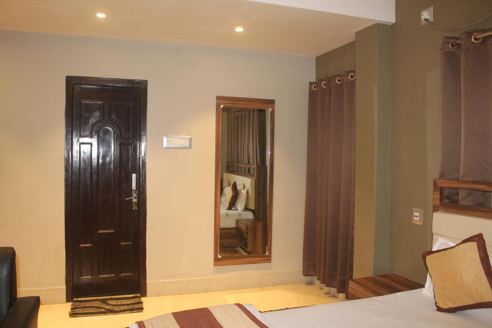 Hotel Oishi Plaza Mukutmanipur Экстерьер фото