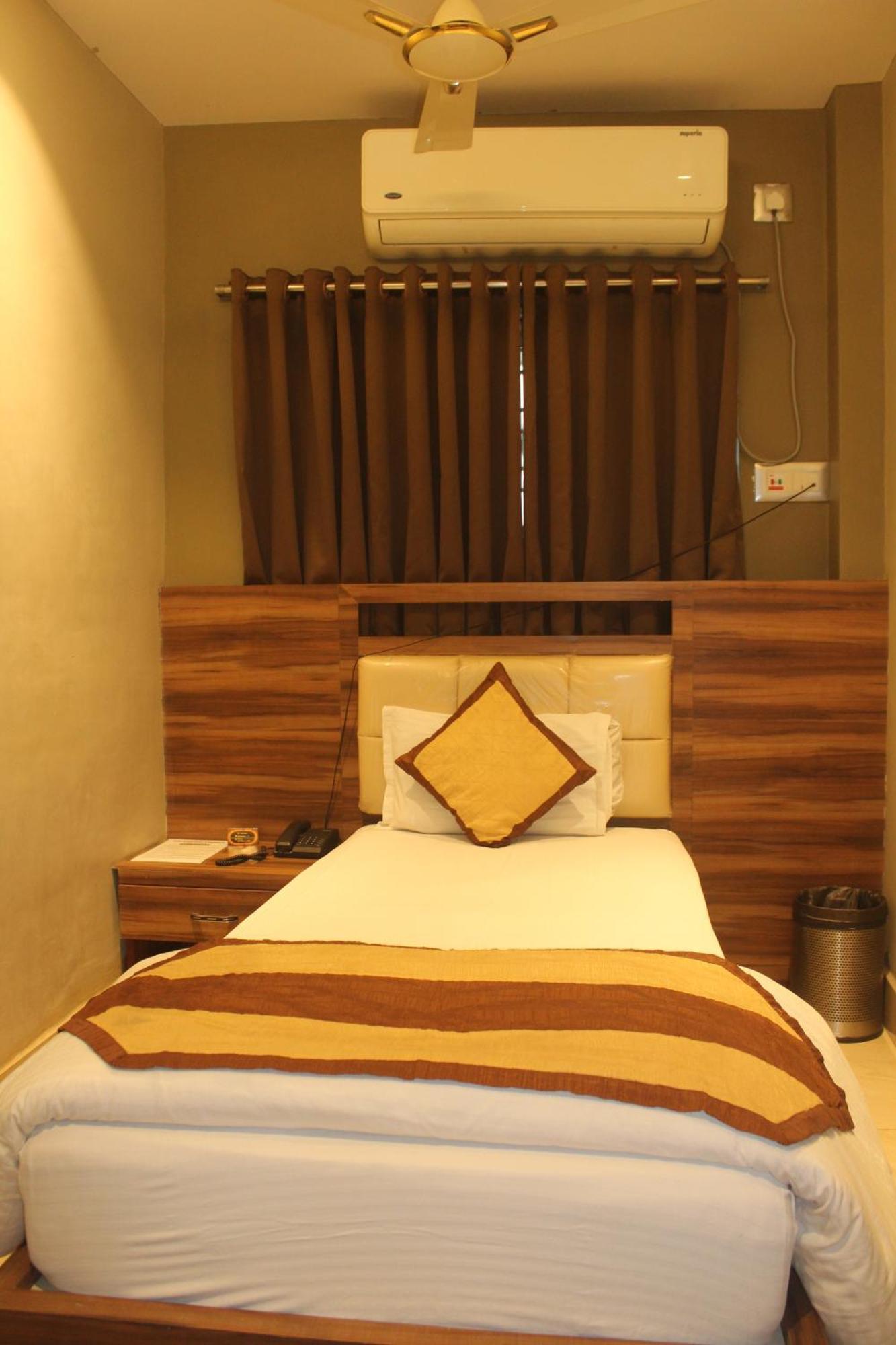 Hotel Oishi Plaza Mukutmanipur Экстерьер фото
