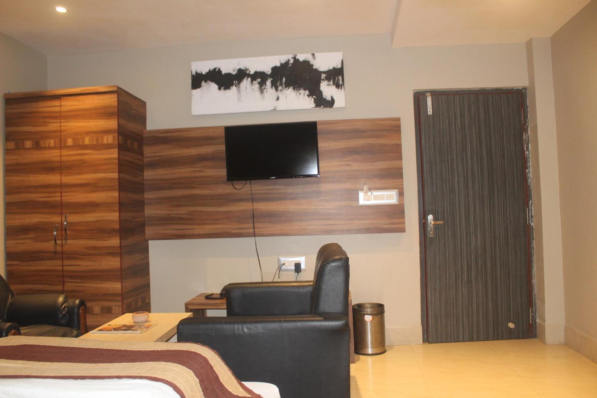 Hotel Oishi Plaza Mukutmanipur Экстерьер фото