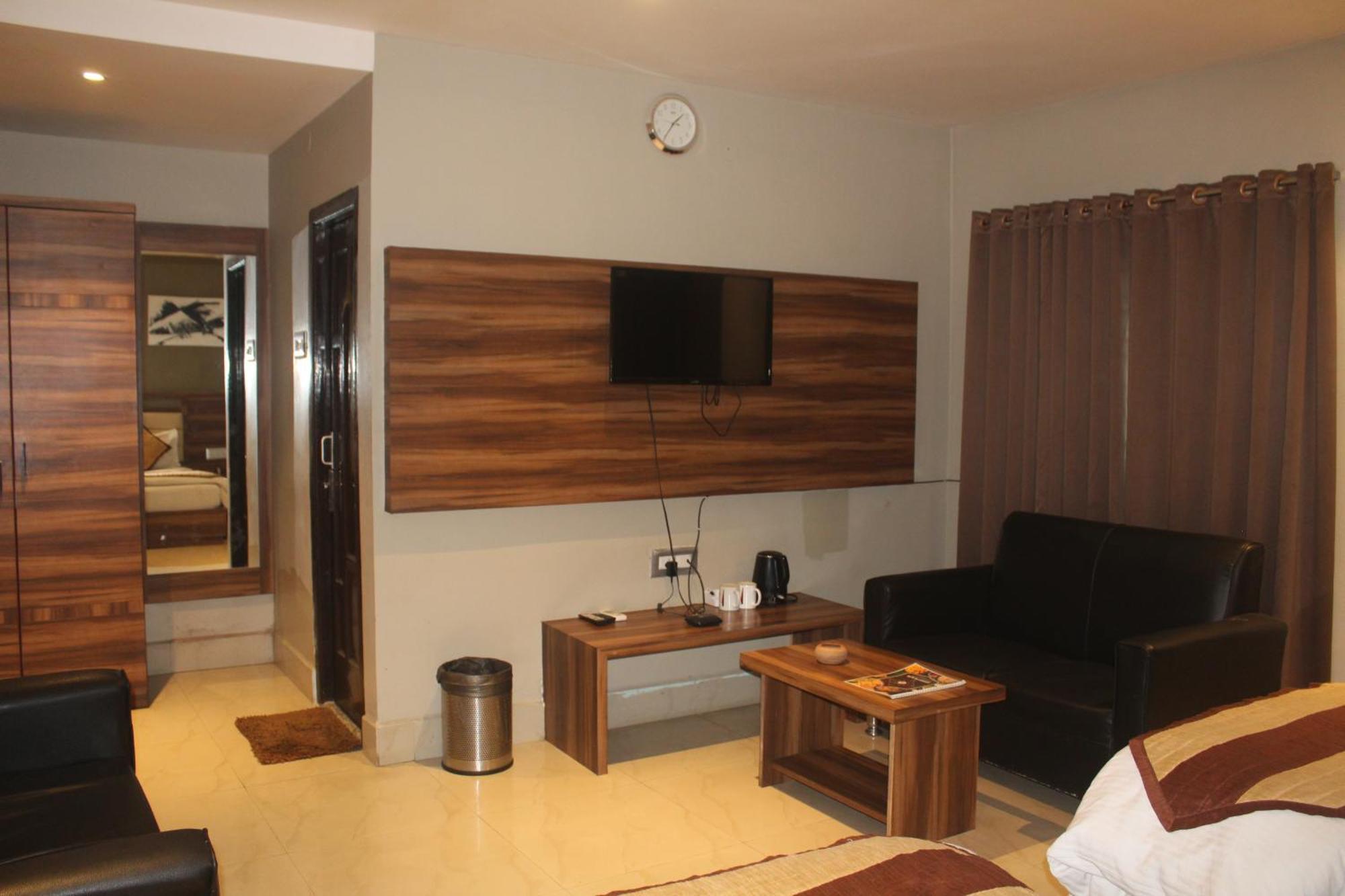 Hotel Oishi Plaza Mukutmanipur Экстерьер фото